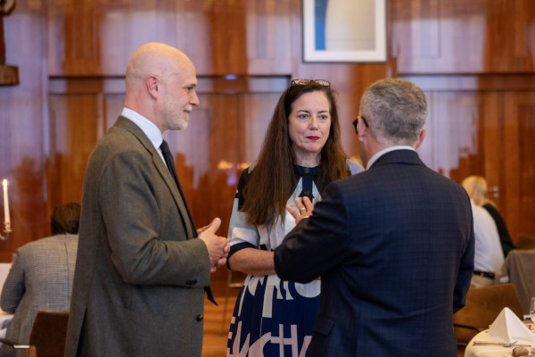 «Family.Firm.Future.»