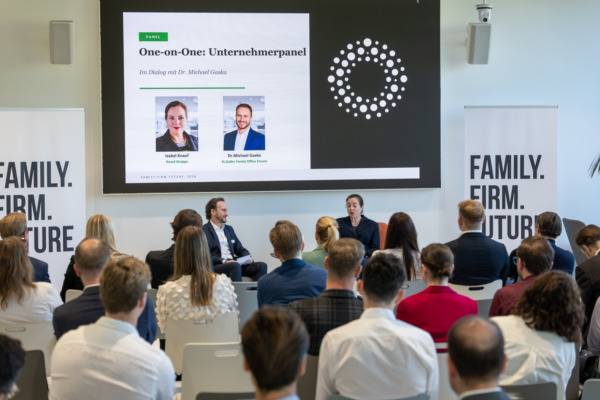 «Family.Firm.Future.»