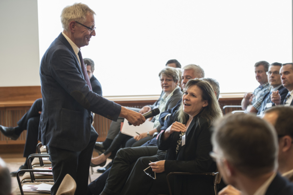 Public-Forum: «Denken in Kooperationen: Welche Grösse ist richtig?»