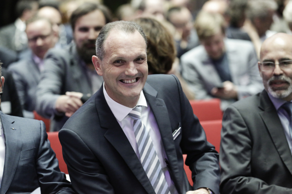 Frontify gewinnt STARTFELD Diamant 2016