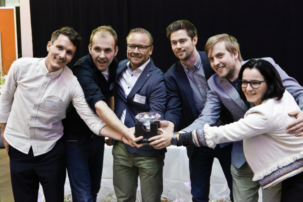 Frontify gewinnt STARTFELD Diamant 2016