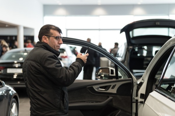 Audi Sport Store Wittenbach eröffnet