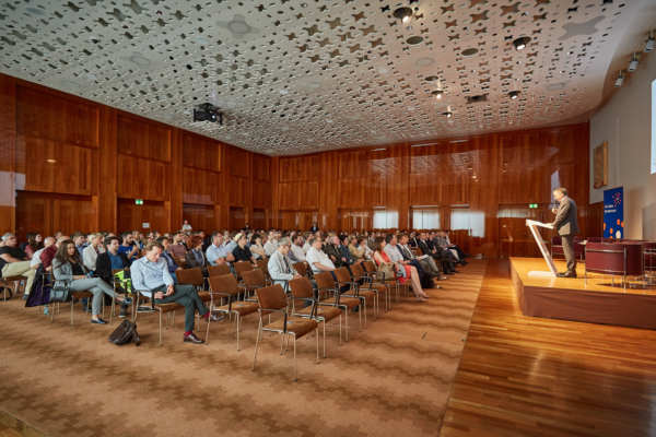 St.Gallen Symposium goes public
