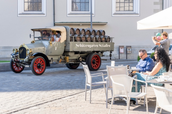 IHK-Jubiläumsbier-Lieferung 2022