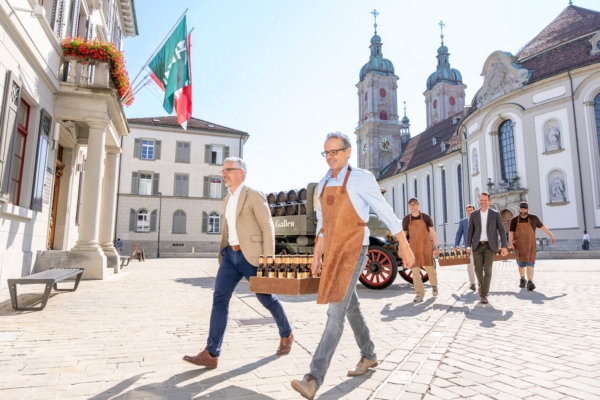 IHK-Jubiläumsbier-Lieferung 2022