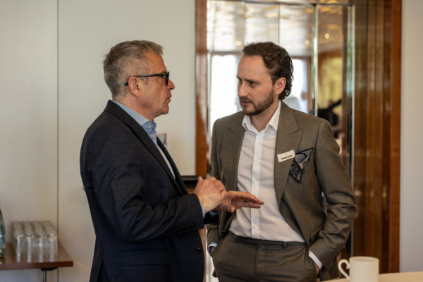 «Family.Firm.Future.»