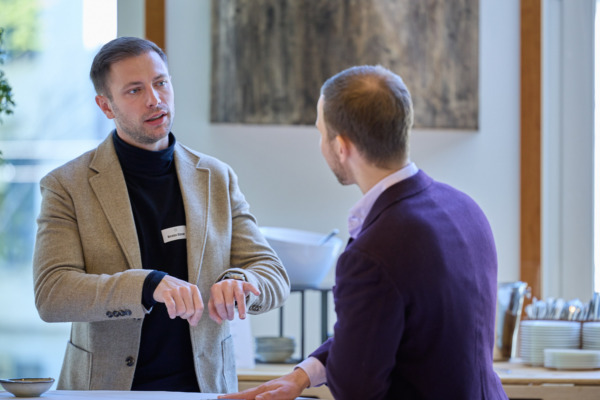 «Family.Firm.Future.»