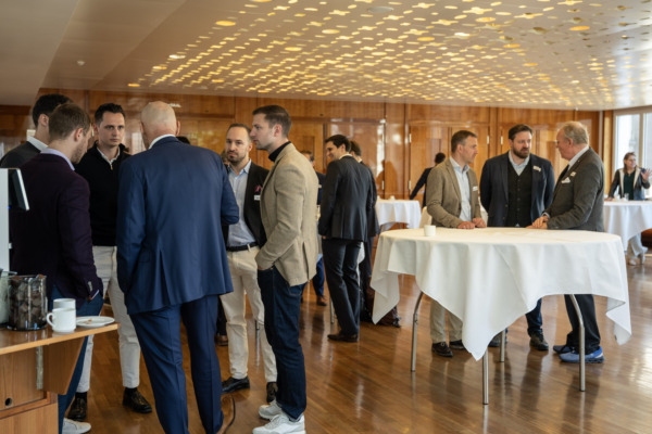 «Family.Firm.Future.»