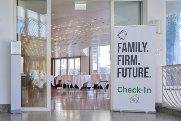 «Family.Firm.Future.»