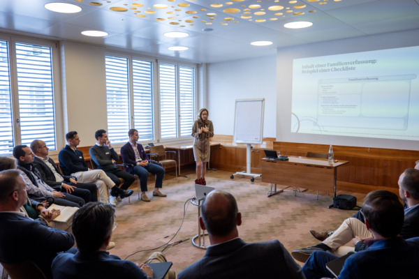 «Family.Firm.Future.»