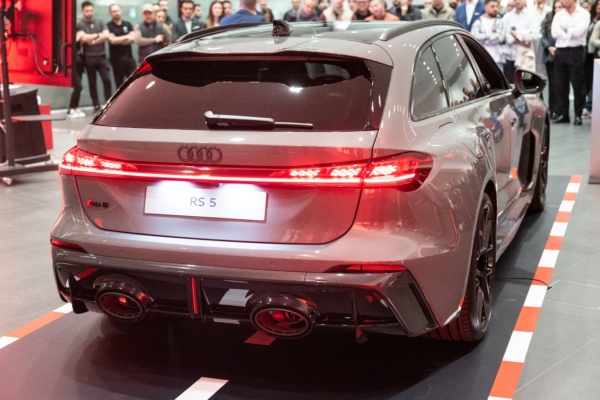 Schweiz-Premiere Audi RS5 2026