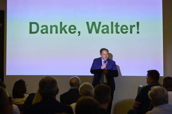 109. Delegiertenversammlung HEV Kanton St.Gallen, Verabschiedung Walter Locher