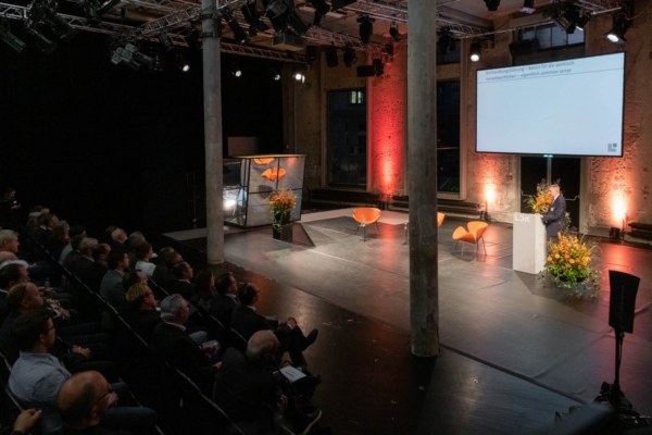 IHK Business Outlook 2021
