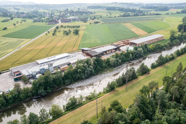 Eröffnung Weltneuheit bei Kaufmann Oberholzer 2022