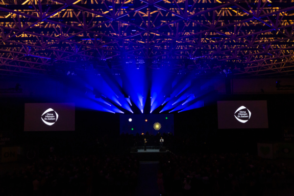 Licht an für die «St.Galler Kantonalbank Halle» 2024