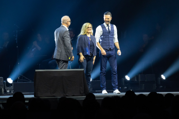 Licht an für die «St.Galler Kantonalbank Halle» 2024