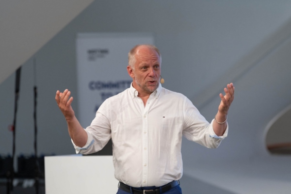 Paul:a kommt auch 2022