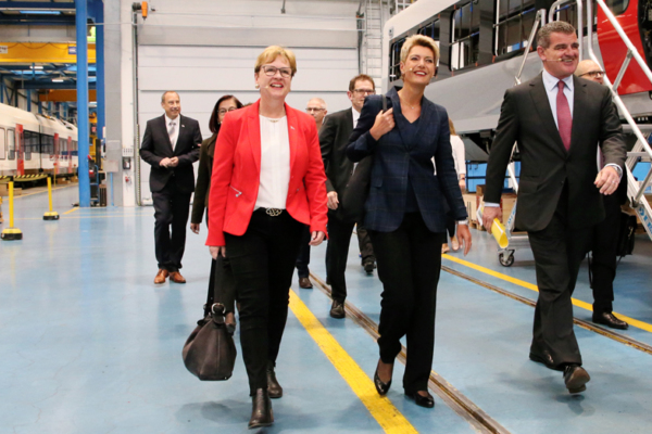 Debatte um Steuer-AHV-Deal in Stadler-Hallen