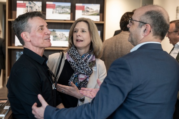 Thoma-Büroeröffnung im Stocken-Areal 2026: Tag 2