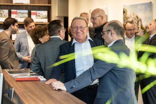 Thoma-Büroeröffnung im Stocken-Areal 2026: Tag 2