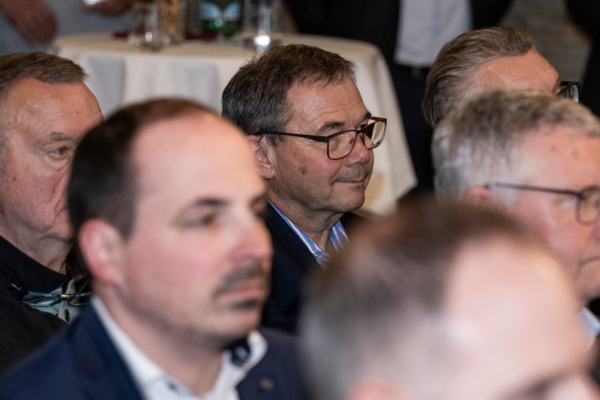 Thoma-Büroeröffnung im Stocken-Areal 2026: Tag 2