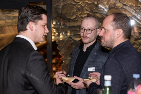 Thoma-Büroeröffnung im Stocken-Areal 2026: Tag 2