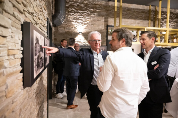 Thoma-Büroeröffnung im Stocken-Areal 2026