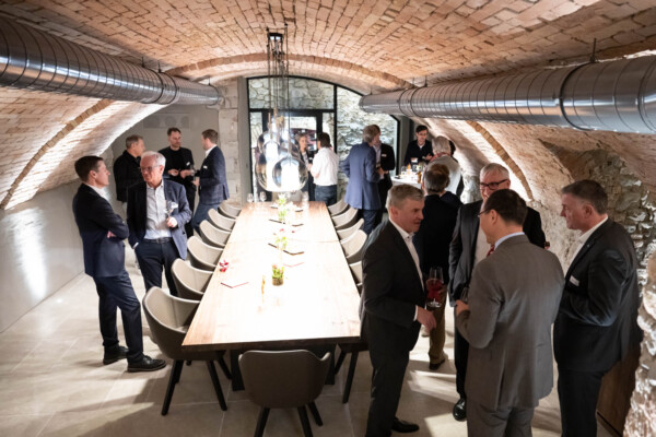 Thoma-Büroeröffnung im Stocken-Areal 2026