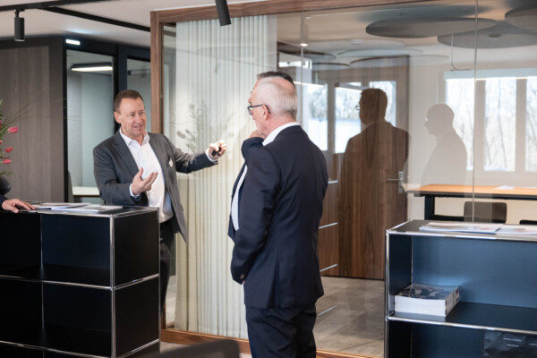 Thoma-Büroeröffnung im Stocken-Areal 2026