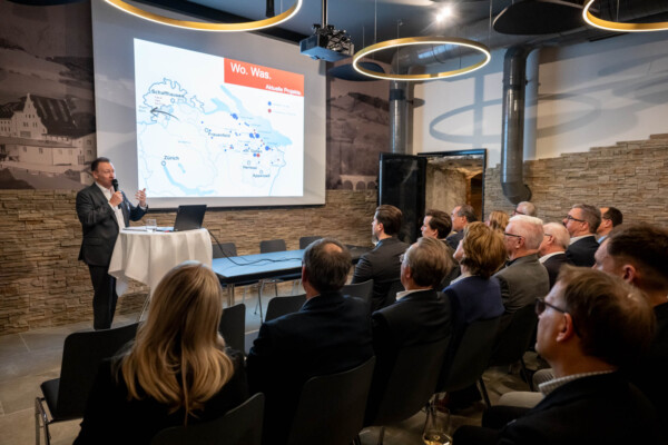 Thoma-Büroeröffnung im Stocken-Areal 2026