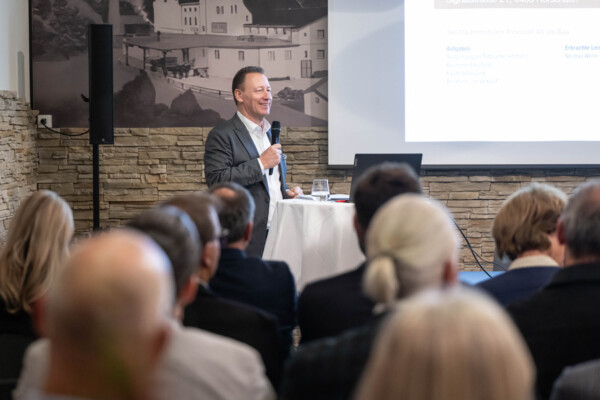 Thoma-Büroeröffnung im Stocken-Areal 2026