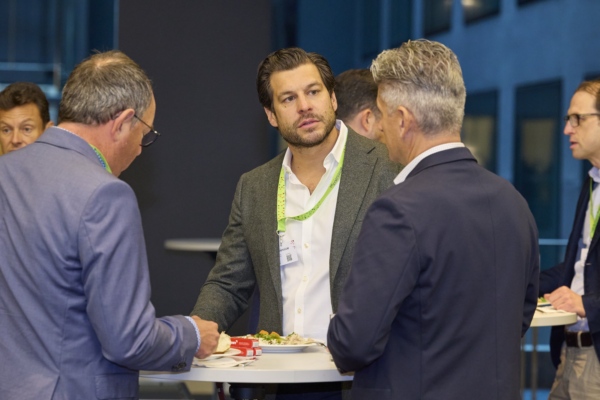 VR-Symposium 2025