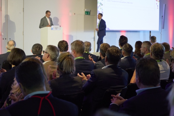 VR-Symposium 2025