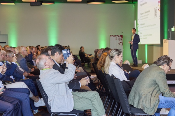VR-Symposium 2025