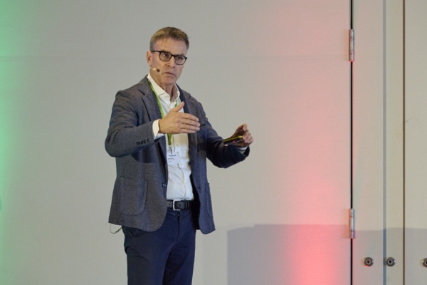 VR-Symposium 2025
