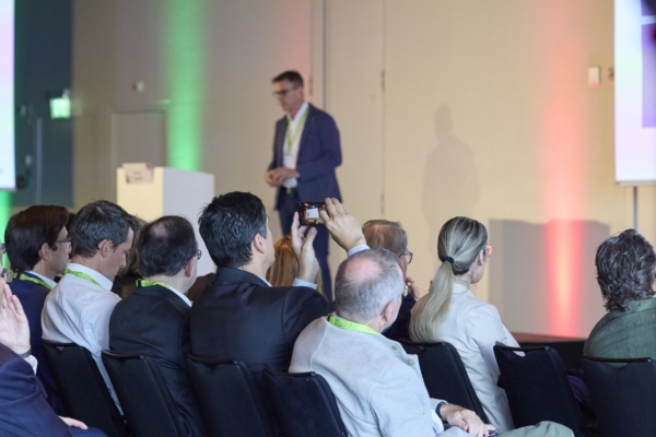 VR-Symposium 2025