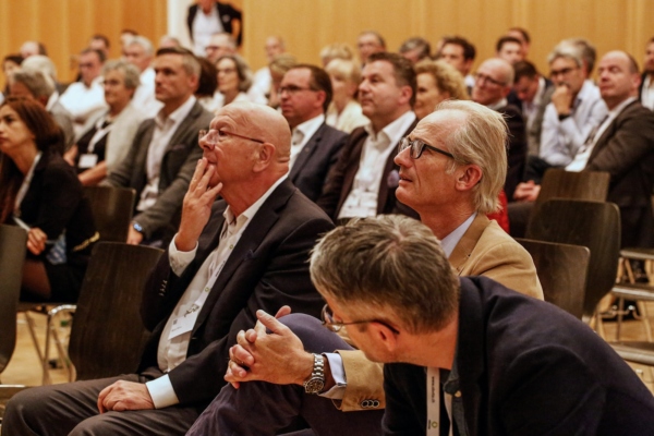 vrus-Forum 22: «Widerstand»