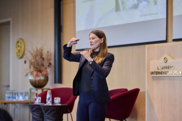 Wirtschaftliche Resilienz dank «dekarbon» 2026