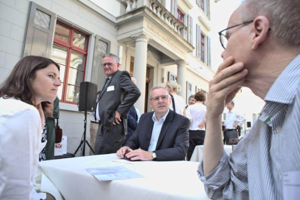 Economiesuisse-Buchvernissage bei der IHK 2021