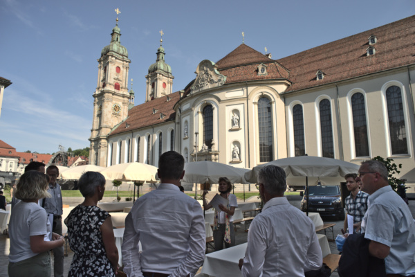 Economiesuisse-Buchvernissage bei der IHK 2021