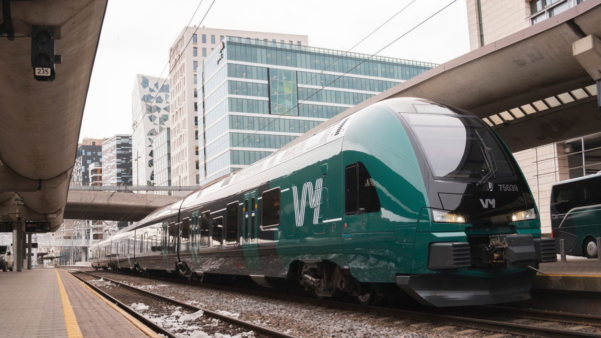 Servicevertrag für über 100 Züge in Norwegen
