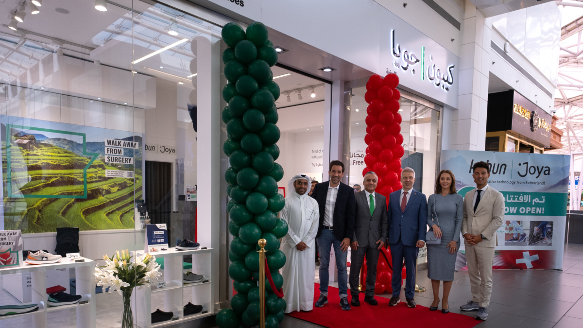 Bei der Kybun-Joya-Shop-Eröffnung in Kuwait City