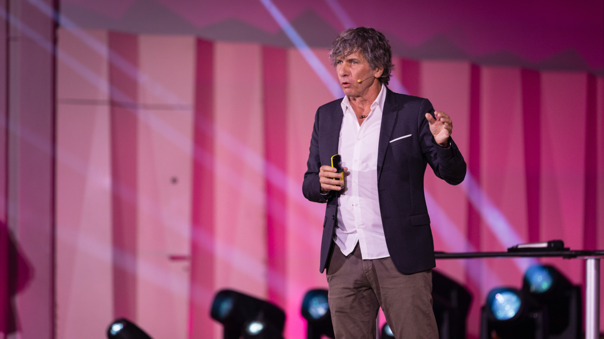 Award-Referent André Lüthi, Mitinhaber und Verwaltungsratspräsident der Globetrotter Group