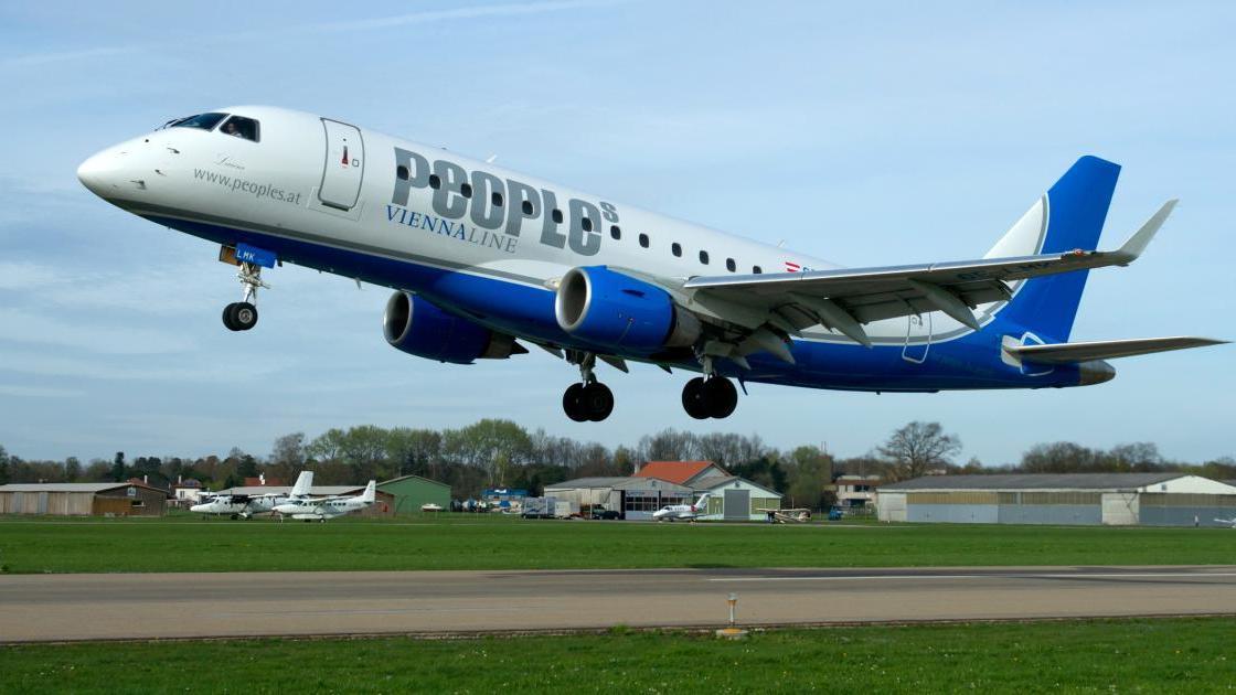 «People's» erweitert Altenrhein-Wien-Flugplan