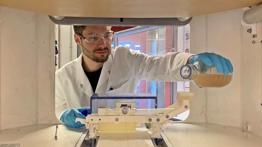 Empa entwickelt paradoxes Gewebe