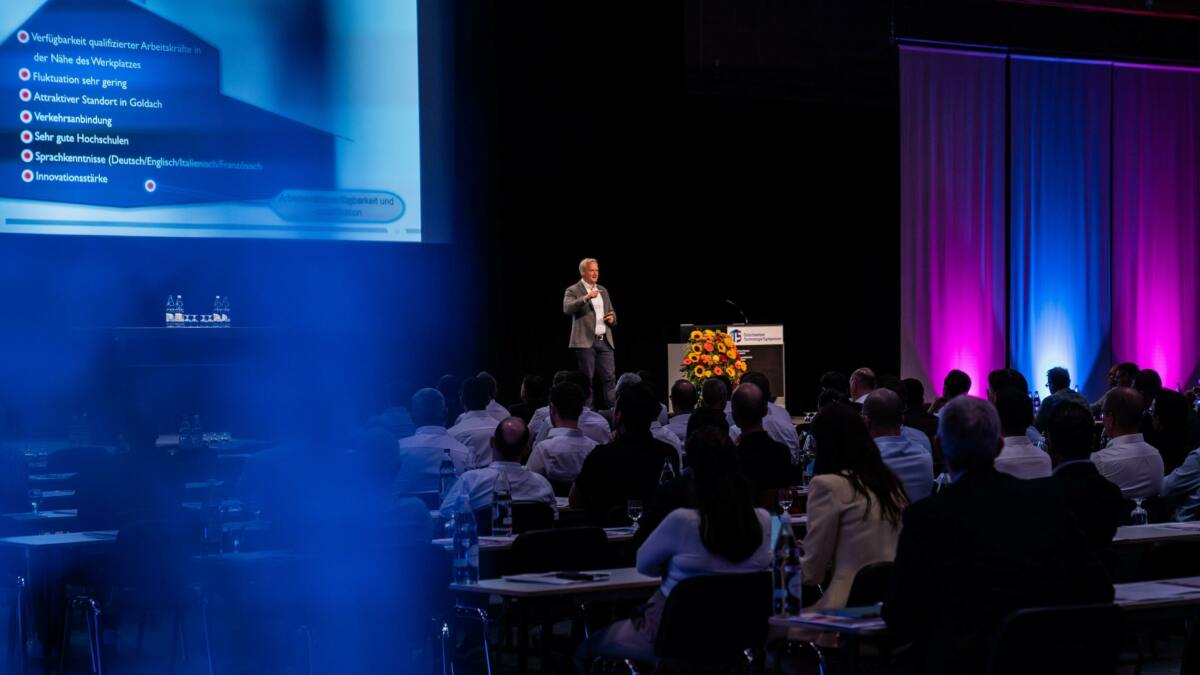 Mit dem LEADER an das Ostschweizer Technologiesymposium
