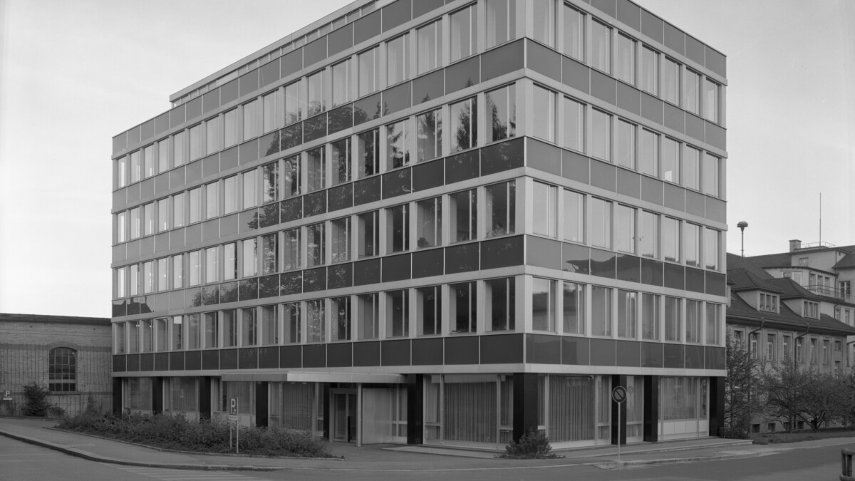 Büro-Hauptgebäude «Blauer Engel» 1959
