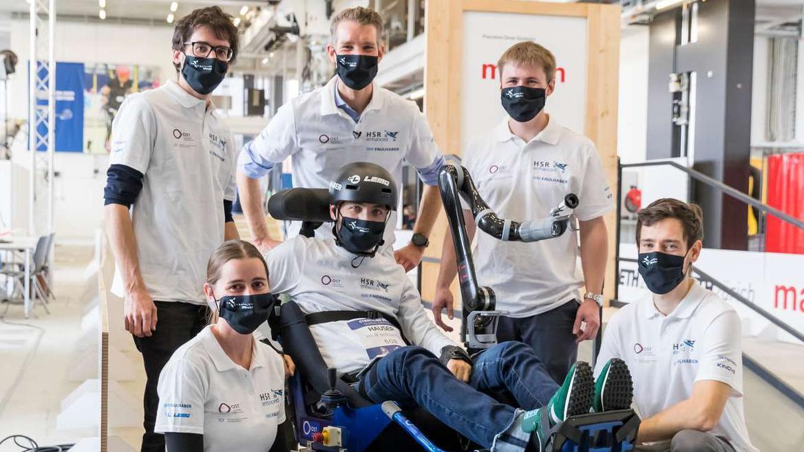 OST gewinnt Cybathlon