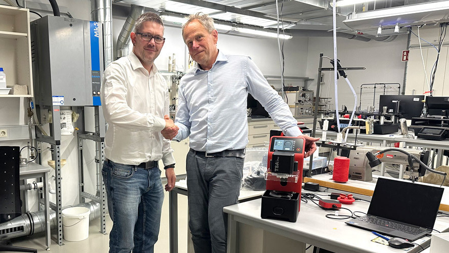 CHT digitalisiert Bewertung von Textilhaptik
