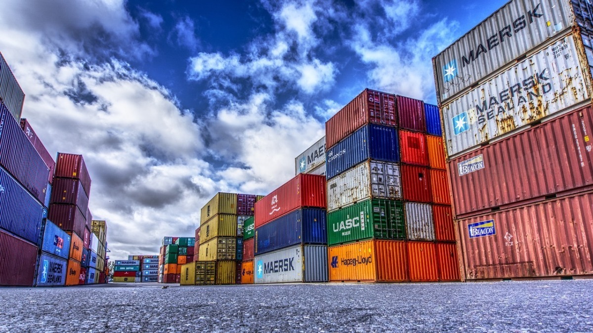 Wegen hohem Export-Überschuss im Handel mit den USA gilt für Schweizer Exporte nun ein Zoll von 39 Prozent